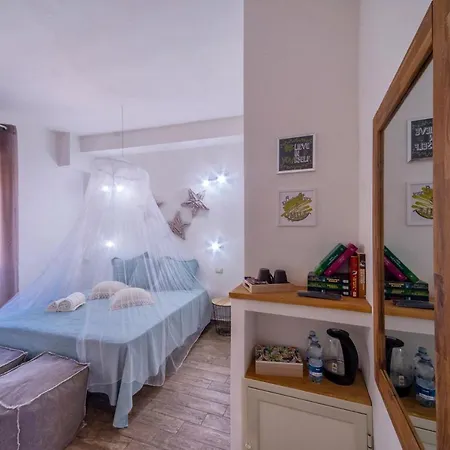 Oda ve Kahvaltı Alba Capoterra