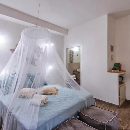Alba Capoterra